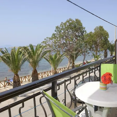 Akrogiali Hotel