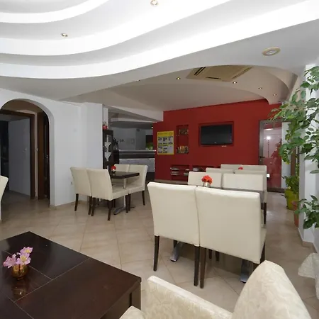 ακρογιάλι Ουρανούπολη