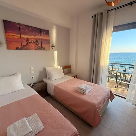 Akrogiali Hotel 2*