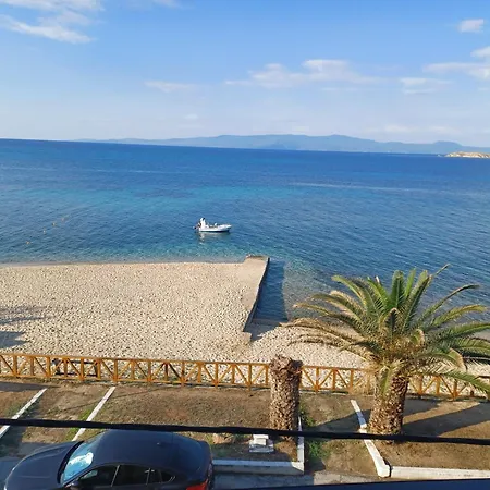 Hotel Akrogiali 2*
