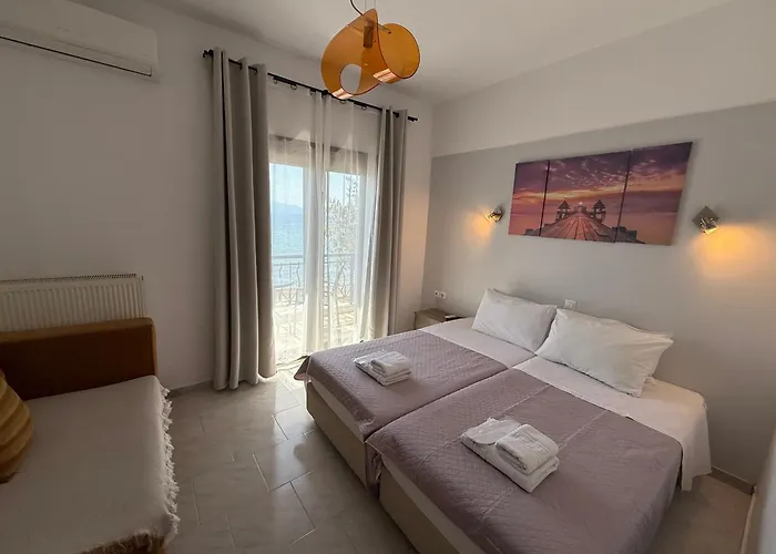 Akrogiali Hotel