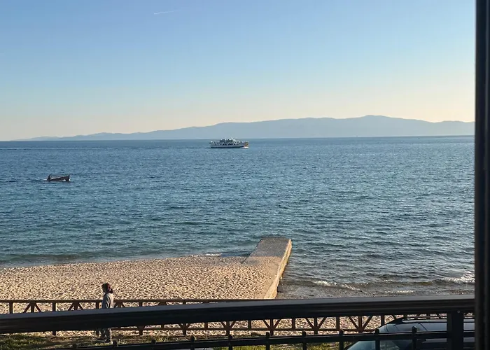 Hotel Akrogiali 2*